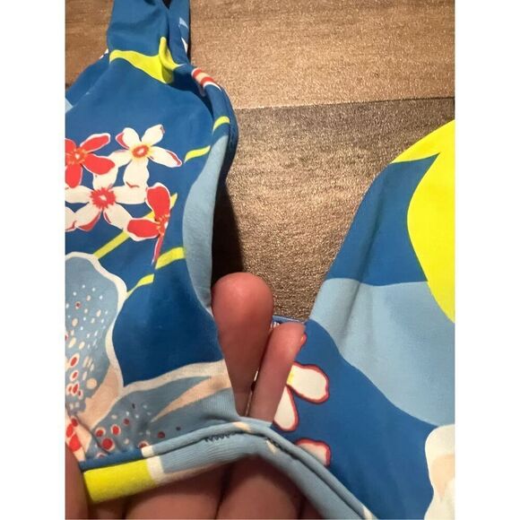 Roxy Floral Bikini Top Woman’s Size XL NEW - Picture 4 of 11